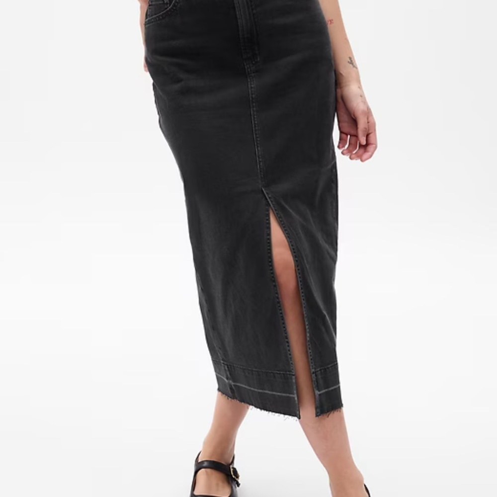 NEW WITH TAGS Black Denim Midi Skirt - Picture 3 of 4